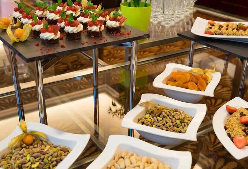 Radisson Blu Carlton Hotel, Bratislava