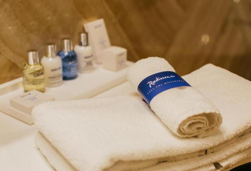 Radisson Blu Carlton Hotel, Bratislava