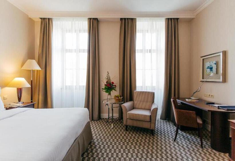 Radisson Blu Carlton Hotel, Bratislava