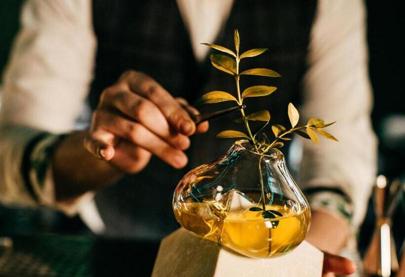 Radisson Blu Carlton Hotel, Bratislava