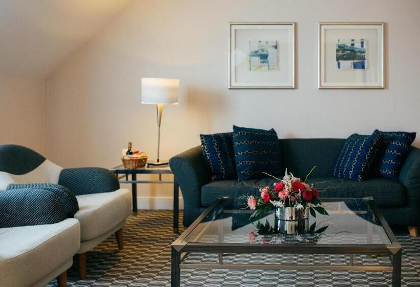 Radisson Blu Carlton Hotel, Bratislava