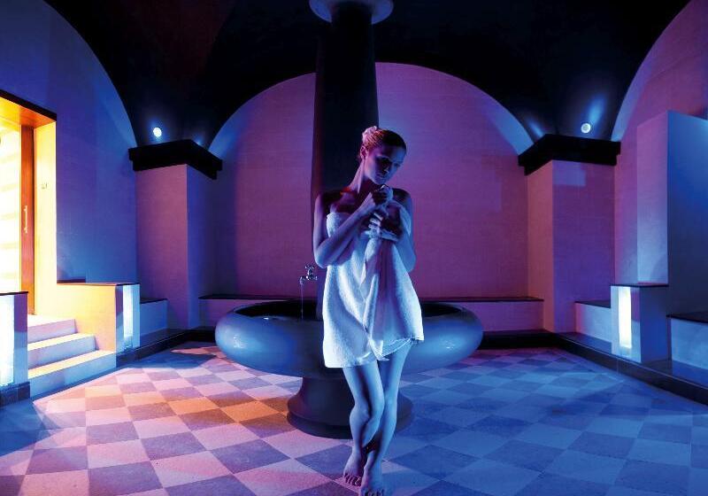 Amus Hotel & Spa