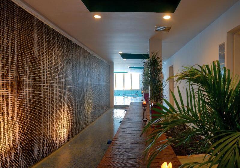 Amus Hotel & Spa