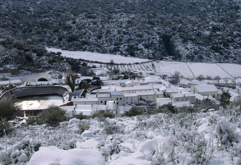 Сельский отель Tugasa Hotel La Posada