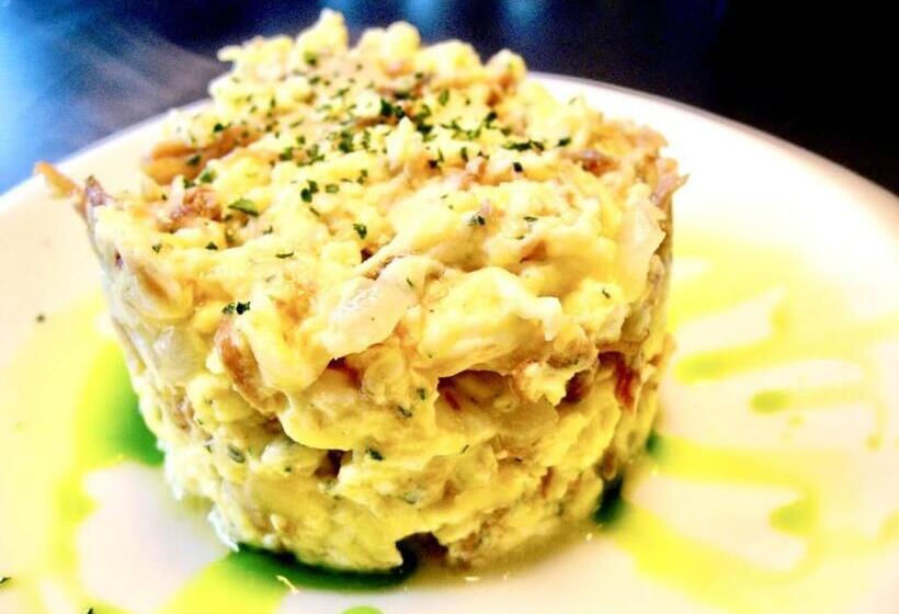 Сельский отель Tugasa Hotel La Posada