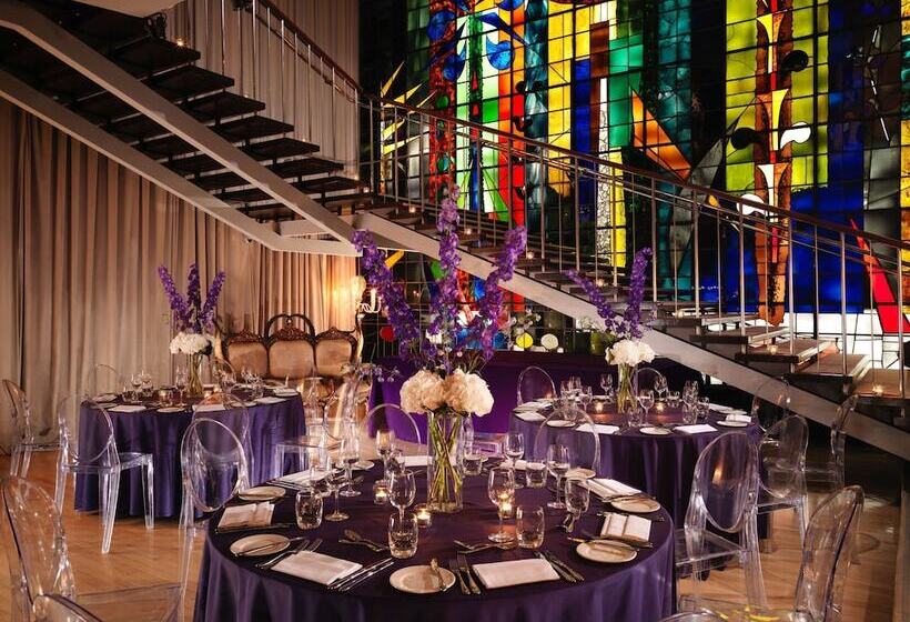 בית מלון כפרי Sanderson London