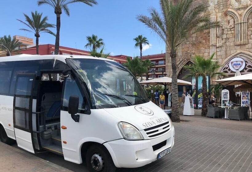 ホテル Selva Arenal