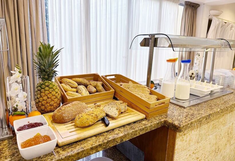 ホテル Selva Arenal