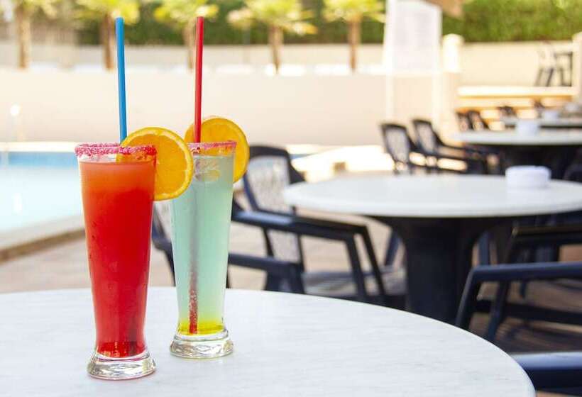 ホテル Selva Arenal