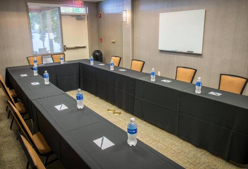 فندق Springhill Suites By Marriott Miami Airport South Blue Lagoon Area