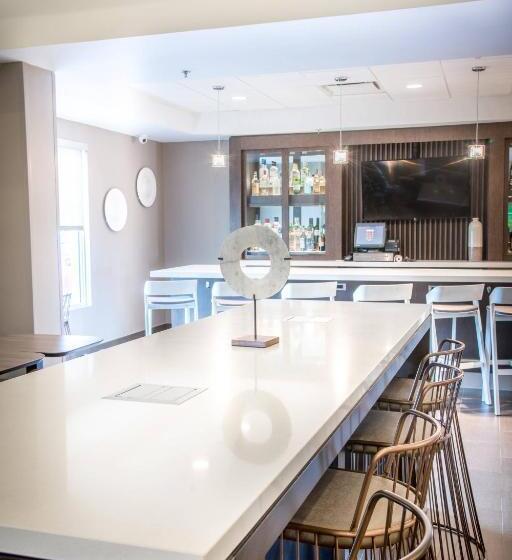 فندق Springhill Suites By Marriott Miami Airport South Blue Lagoon Area