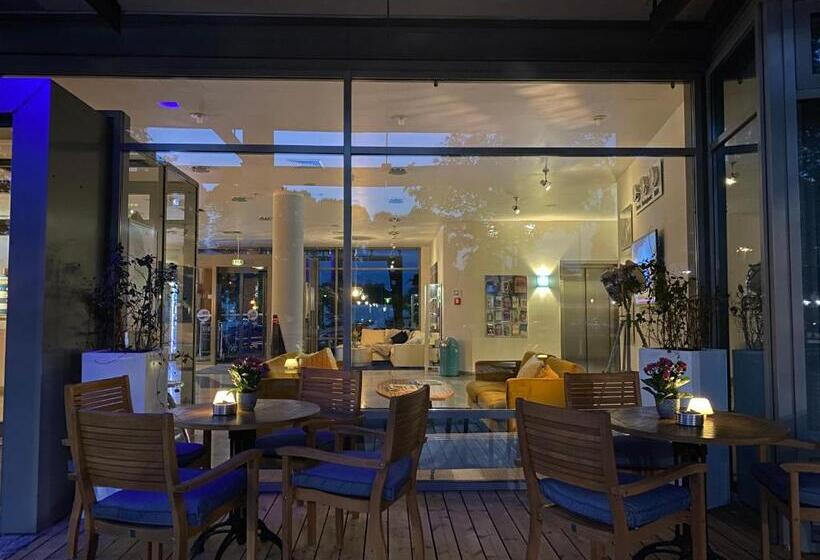 فندق Stadthafen Stade