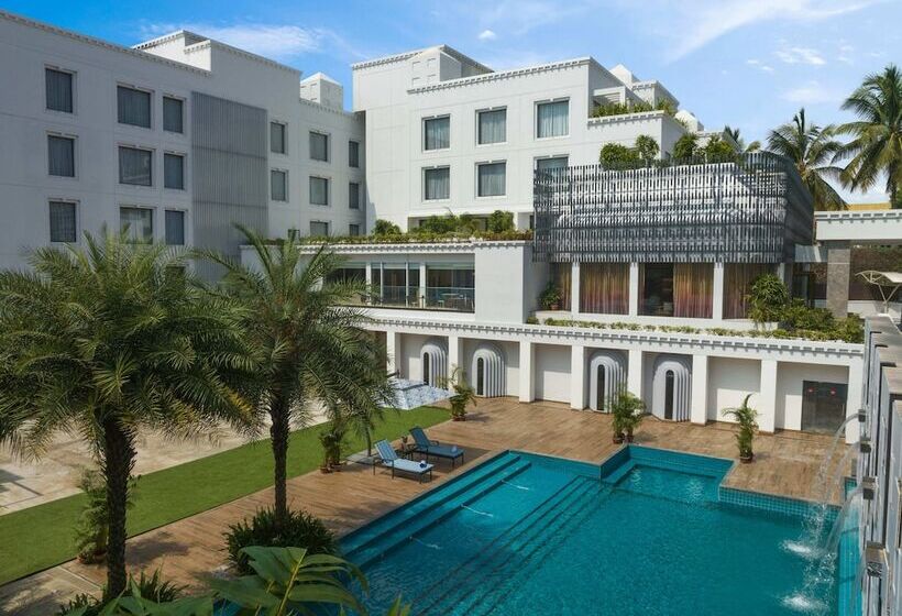 Hotel The Crown, Bhubaneswar   Ihcl Seleqtions