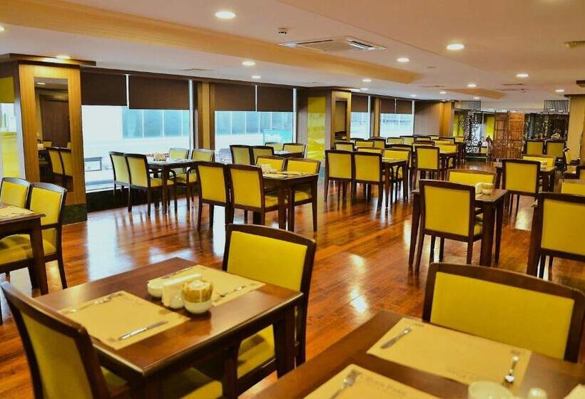 ホテル The Green Park  Taksim