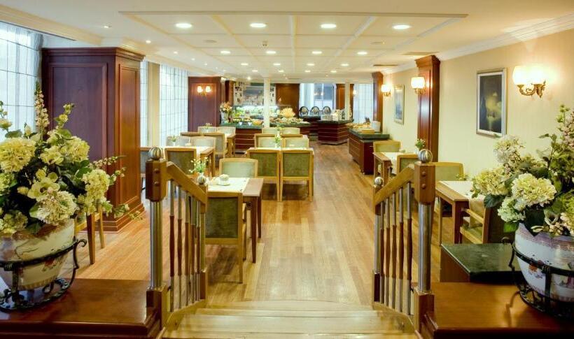 ホテル The Green Park  Taksim