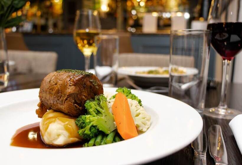 בית מלון כפרי The Holt