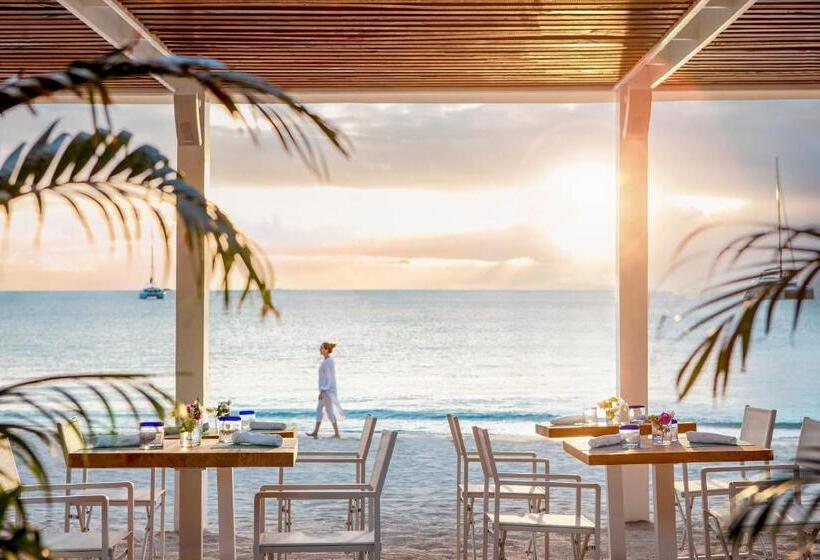 هتل The Landings Resort And Spa  All Suites