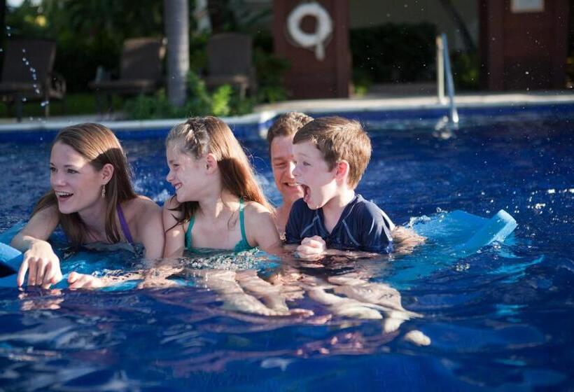 هتل The Landings Resort And Spa  All Suites