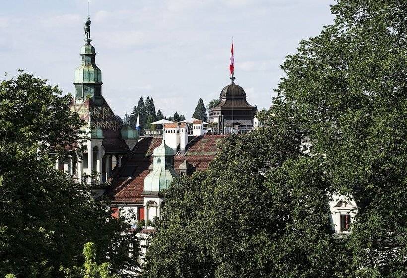 The Hotel Lucerne, Autograph Collection