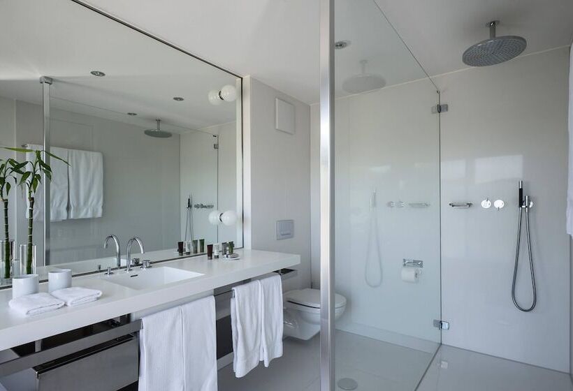 The Hotel Lucerne, Autograph Collection