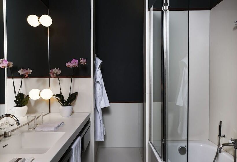 The Hotel Lucerne, Autograph Collection