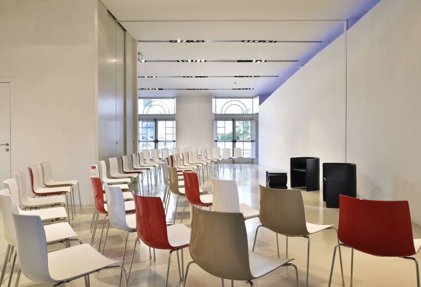 Unahotels Vittoria Firenze