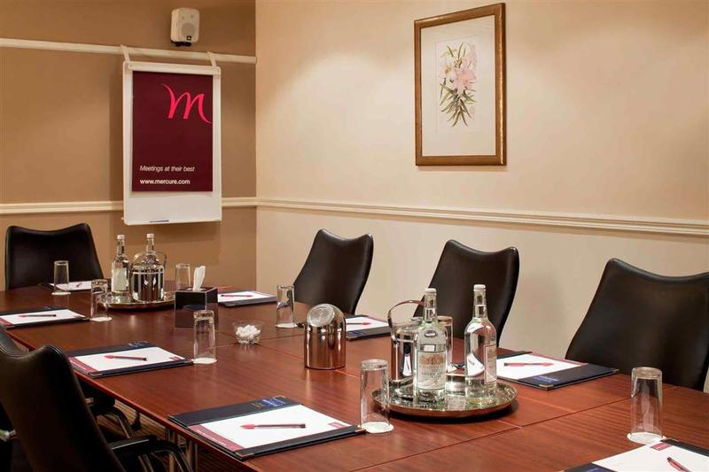 ホテル Woughton House