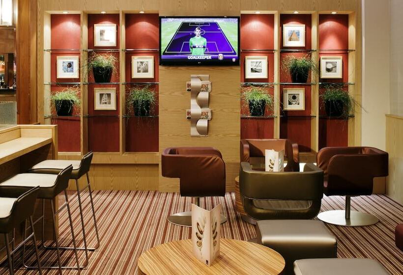 Novotel Bristol Centre