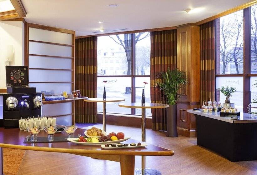 Novotel Bristol Centre