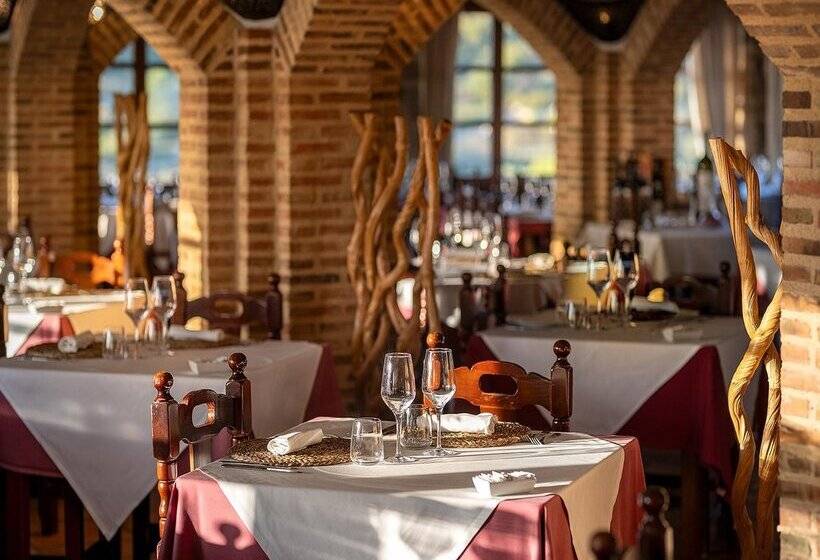 אתר נופש Alahuar