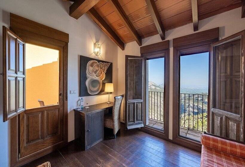 אתר נופש Alahuar