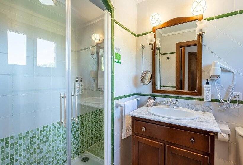 渡假胜地  Alahuar