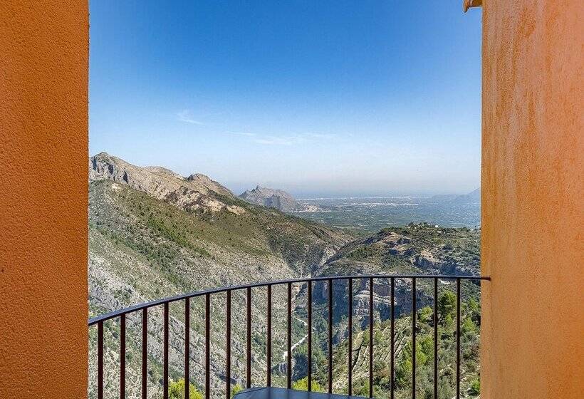 渡假胜地  Alahuar