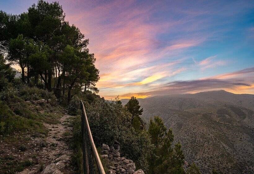 渡假胜地  Alahuar