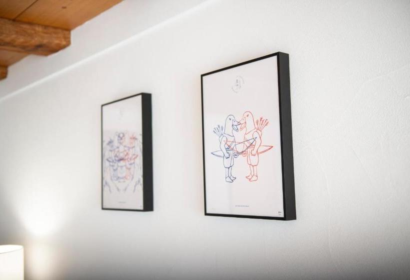 Отель Le Sauvage