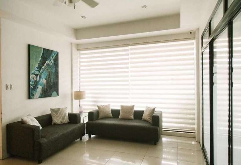 هاستل Royale House Hotel Davao Powered By Cocotel