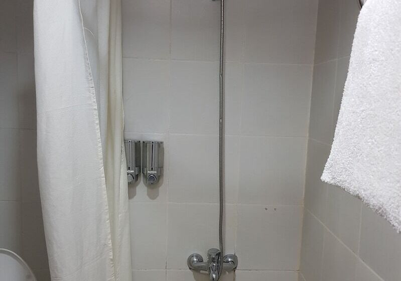 مبيت وإفطار Gap Plaza