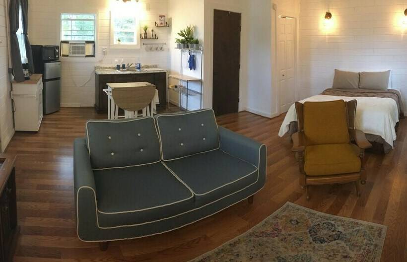 Bed and Breakfast Night Bird Ranch