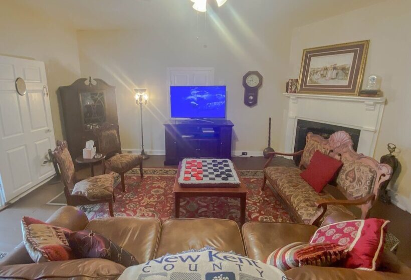 住宿加早餐  Vaiden Inn