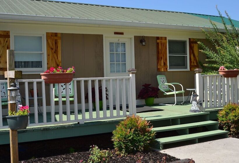 Country Aire Bed & Breakfast