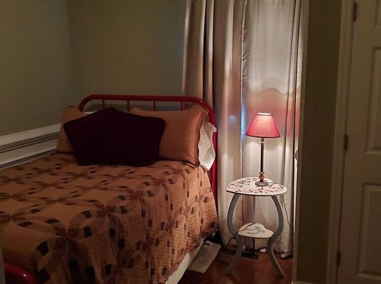 Country Aire Bed & Breakfast