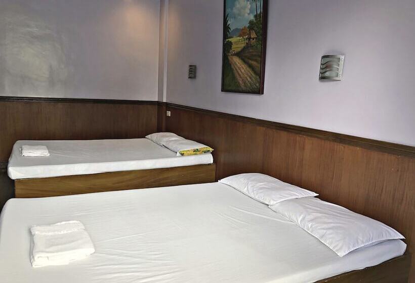 호텔 Agua Caliente Hot Spring Resort And