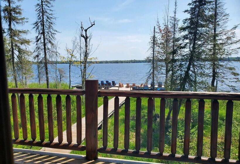 酒店 Aqua Log Cabins Resort