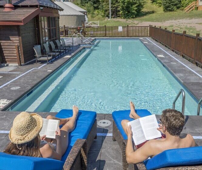 酒店 Aqua Log Cabins Resort