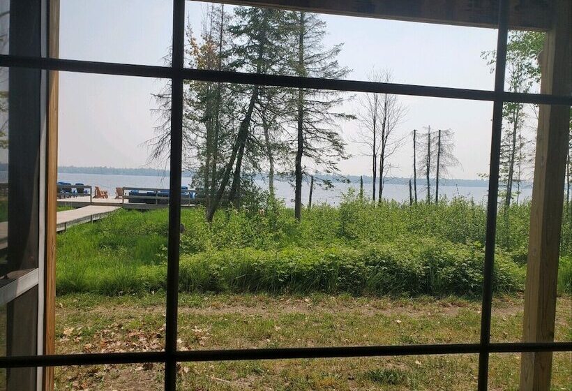 酒店 Aqua Log Cabins Resort