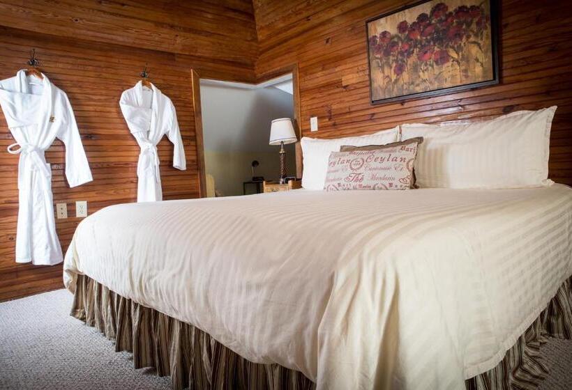 ホテル Burke Manor Inn & Pavilion