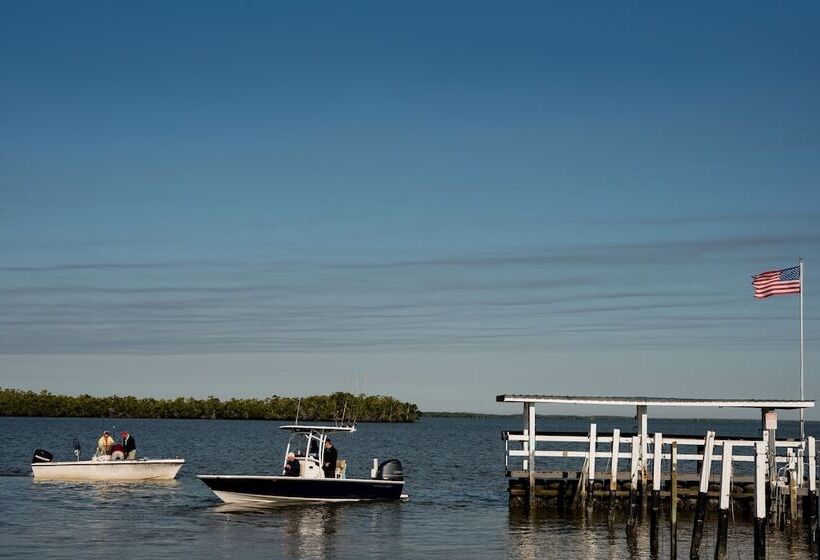 فندق Chokoloskee Island Park And Marina