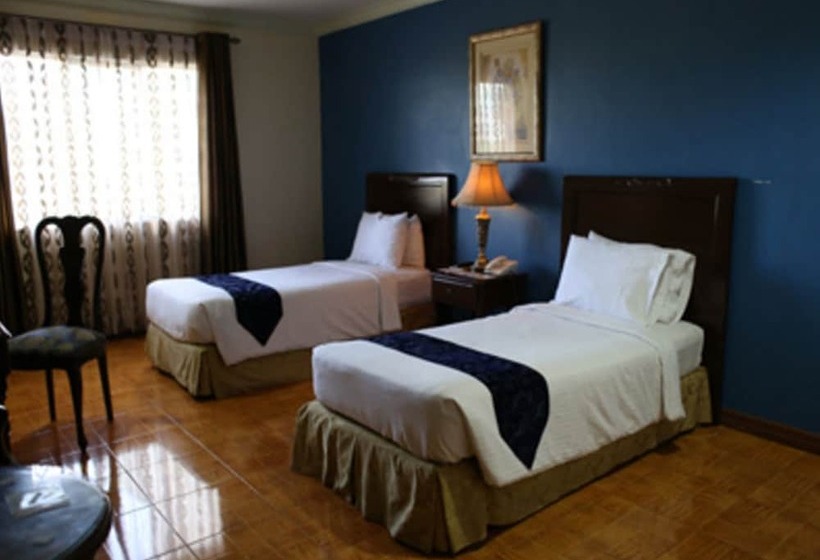 فندق Crown Royale