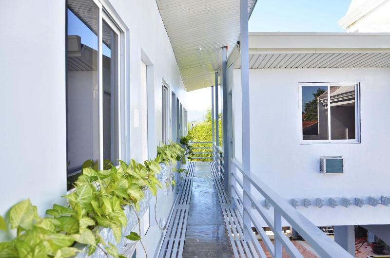 فندق Reddoorz Premium At The Grand Peninsula Suites