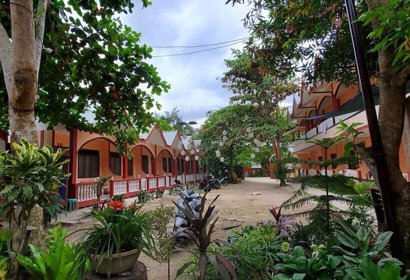 هتل Port Barton Diy